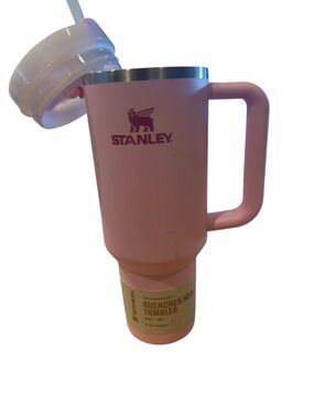 Stanley Pink Insulated Quencher Tumbler with Handle Please see imperfections!!!